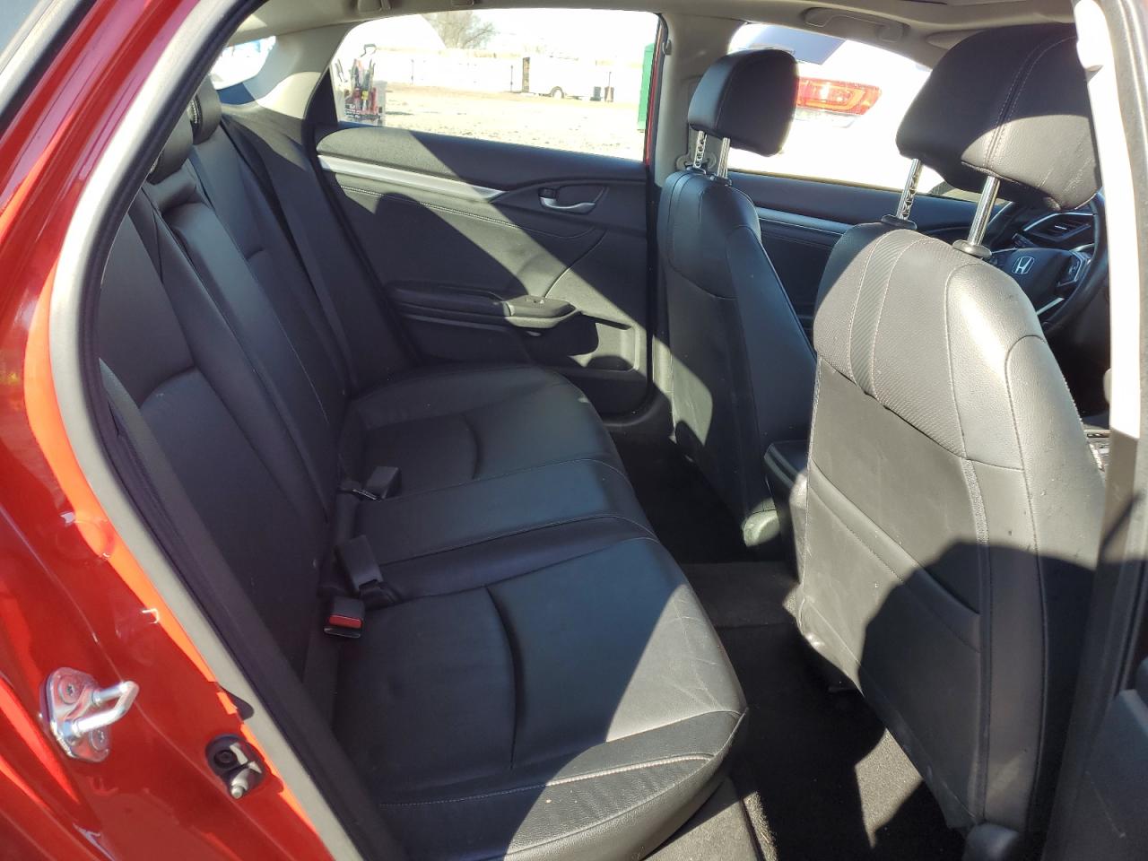 2018 Honda Civic - Image 10