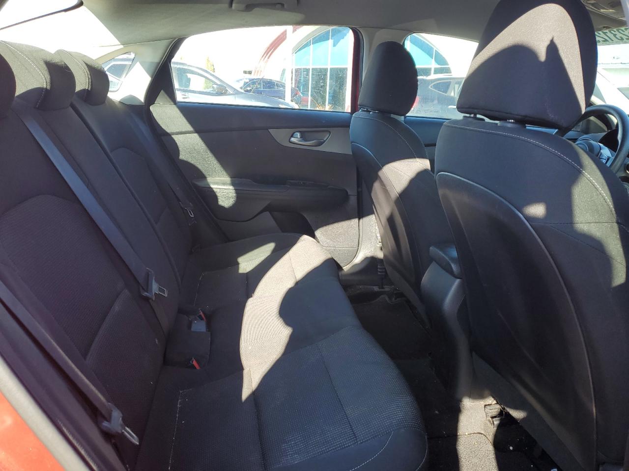 2019 Kia Forte - Image 10