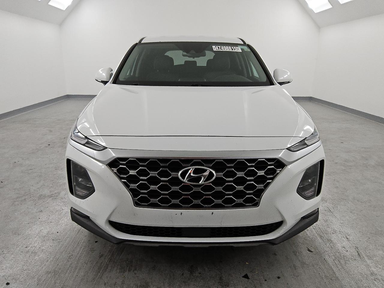 2020 Hyundai Santa Fe - Image 5
