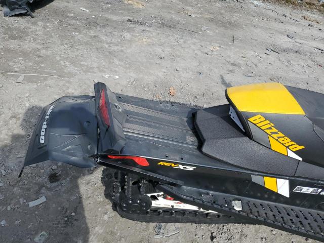 2016 OTHER SNOW MOBILE MXZ800