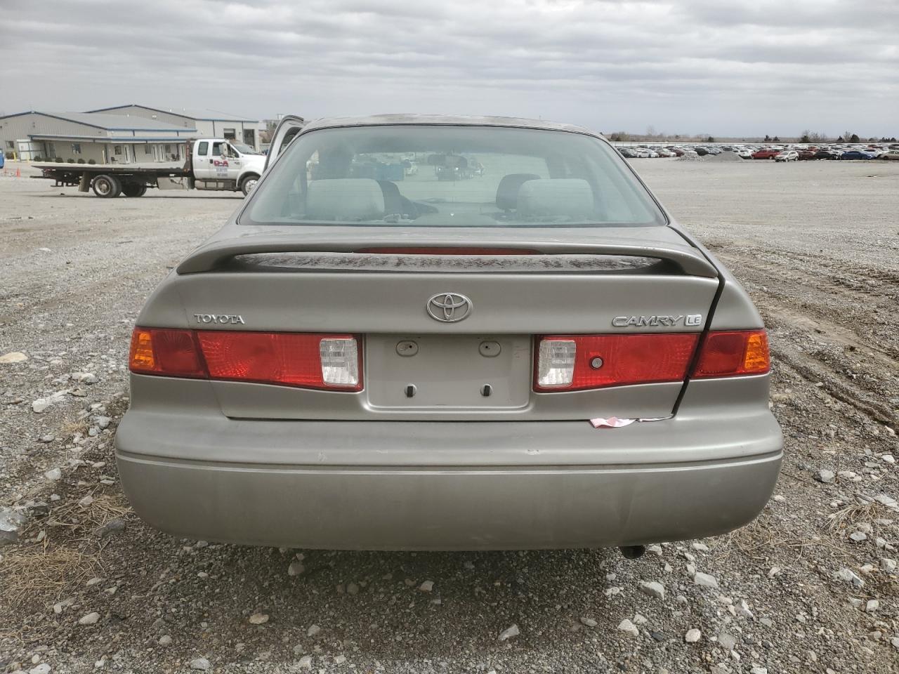 2000 Toyota Camry Ce VIN: JT2BG22K6Y0471945 Lot: 48932715