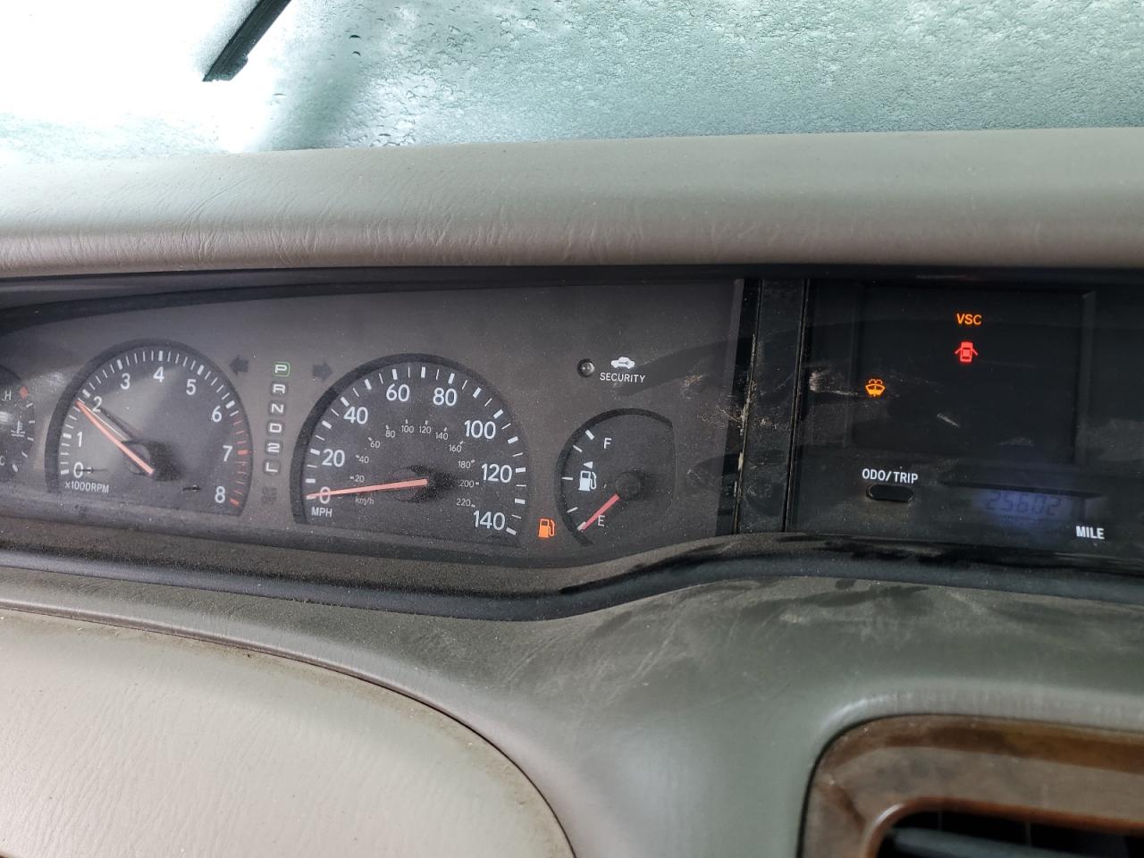 2003 Toyota Avalon - Image 9