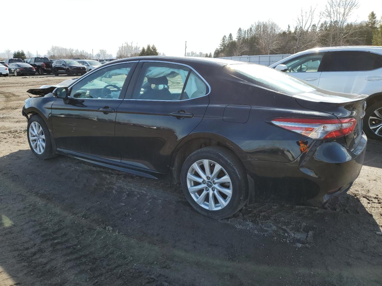 4T1B11HK3JU651825 TOYOTA CAMRY 2018