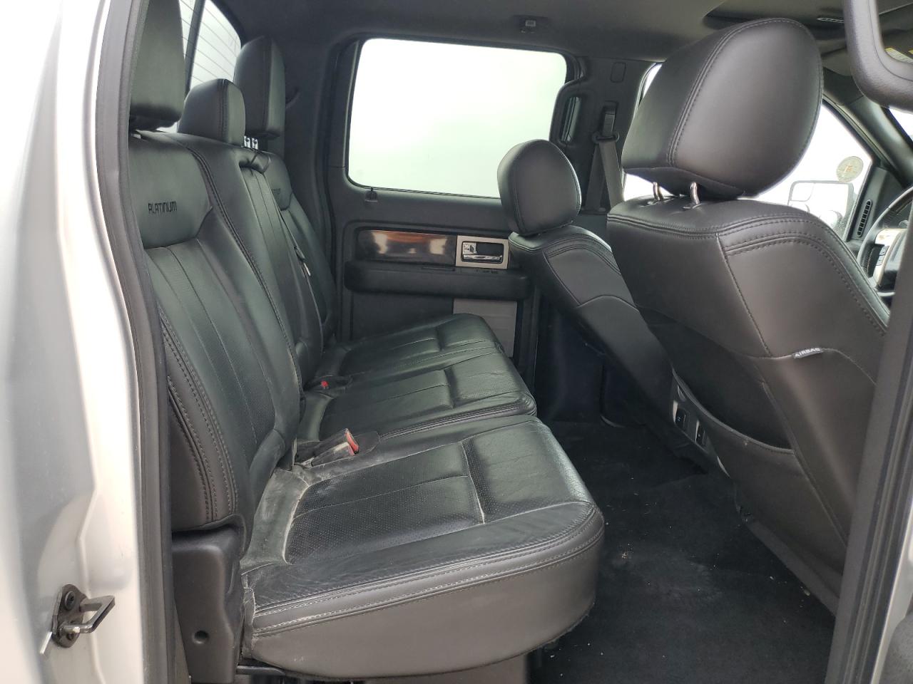 2013 Ford F-150 - Image 10