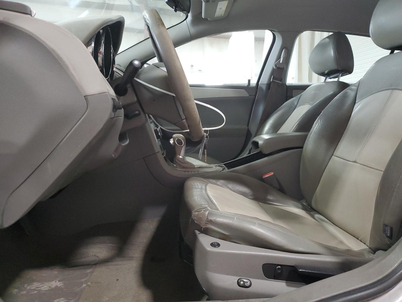 2011 Chevrolet Malibu - Image 7