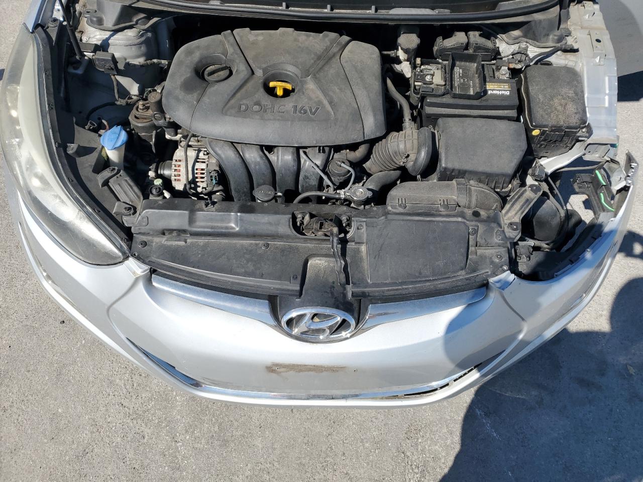 2014 Hyundai Elantra - Image 11