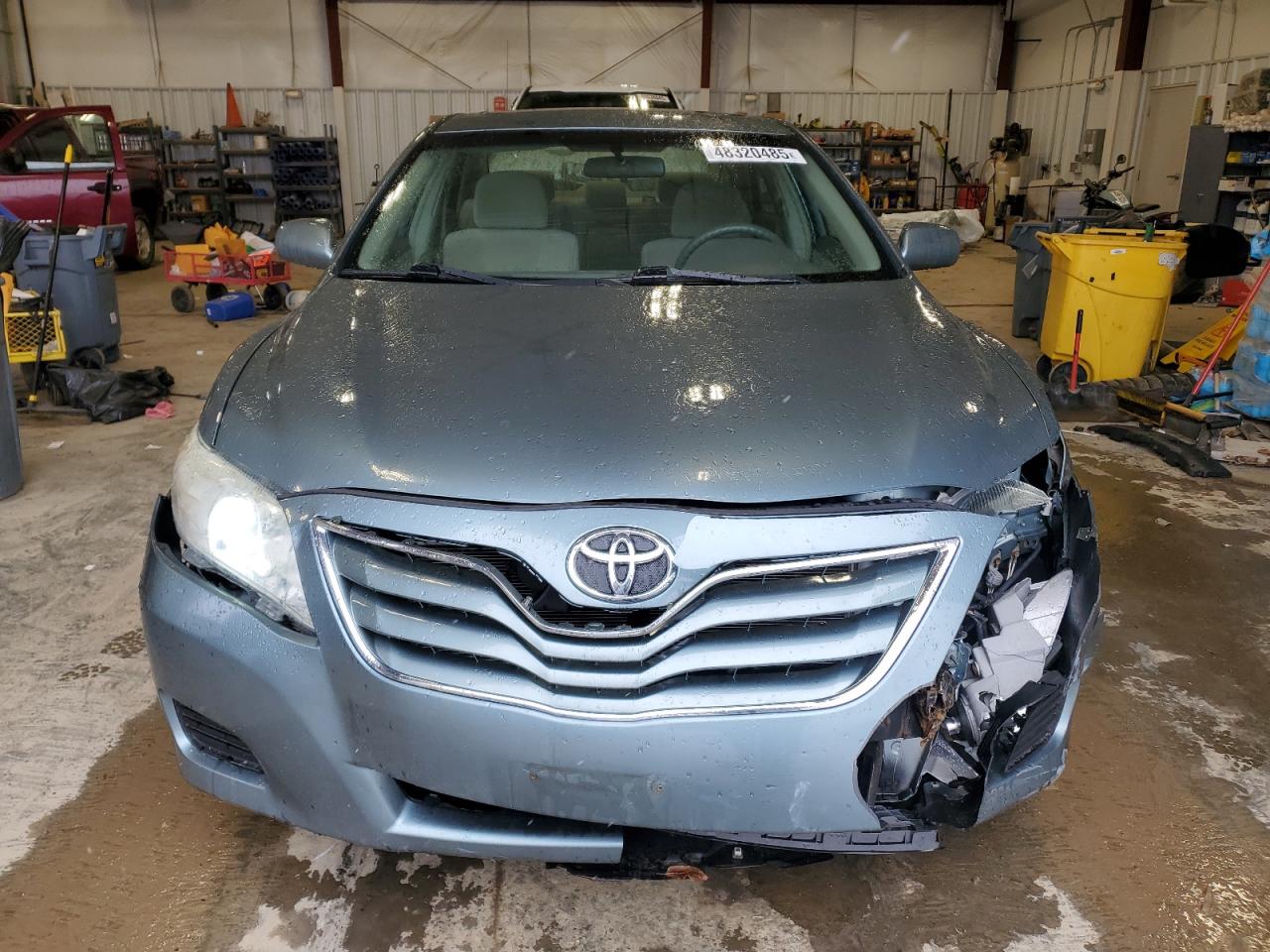 2010 Toyota Camry - Image 5