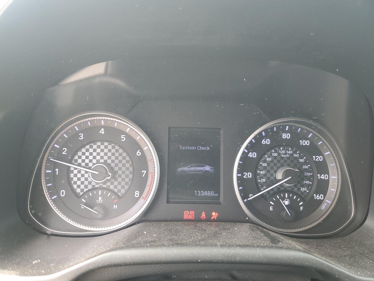 2019 Hyundai Elantra - Image 9