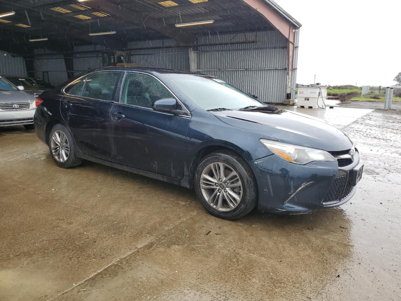 2016 Toyota Camry - Image 4