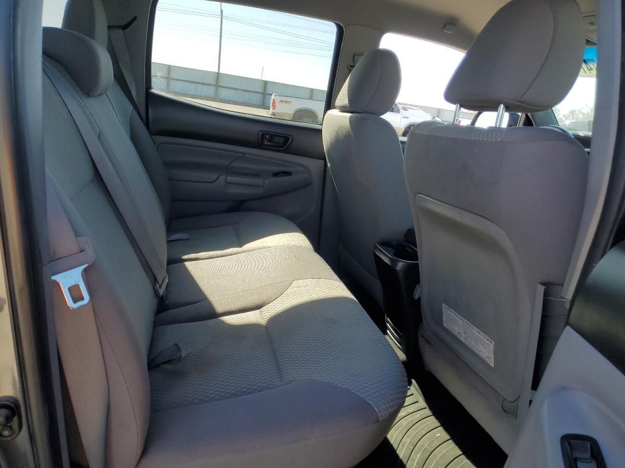 2012 Toyota Tacoma - Image 10