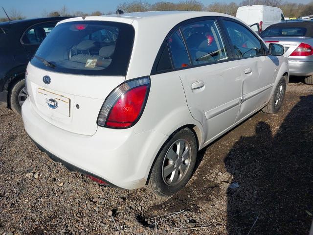 2011 KIA RIO DOMINO