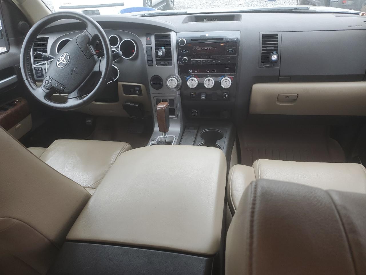 2011 Toyota Tundra - Image 8