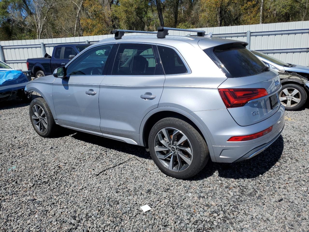 2021 Audi Q5 - Image 2