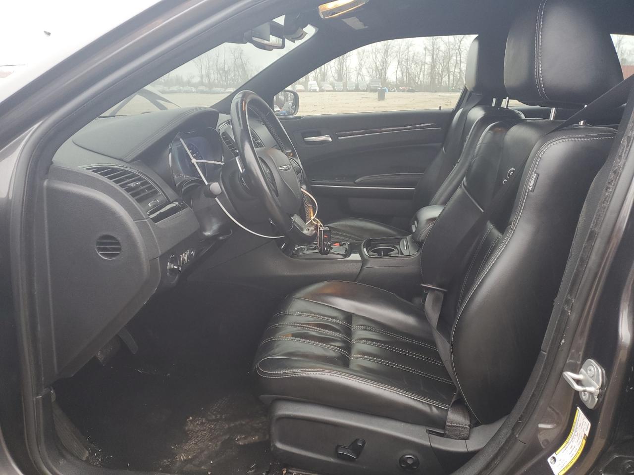 2019 Chrysler 300 S VIN: 2C3CCABG8KH594943 Lot: 49223225