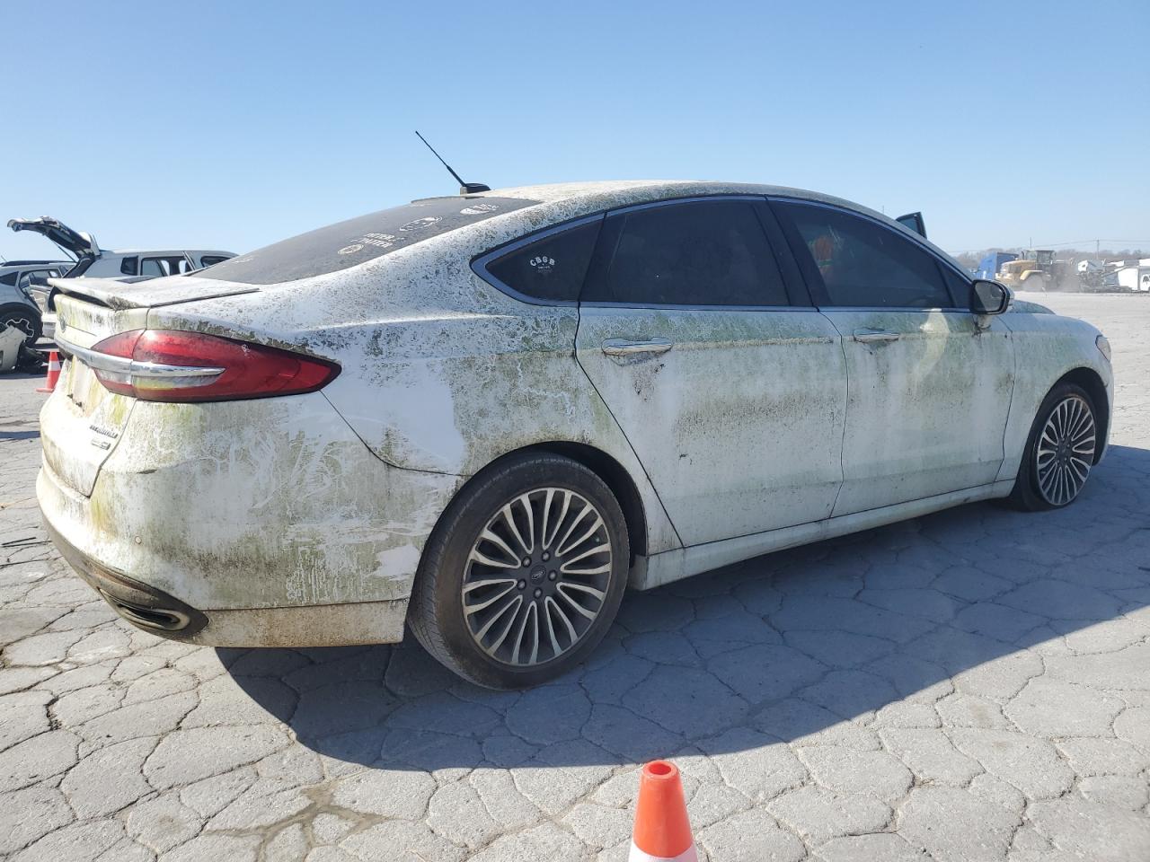 3FA6P0D92JR138600 FORD FUSION 2018