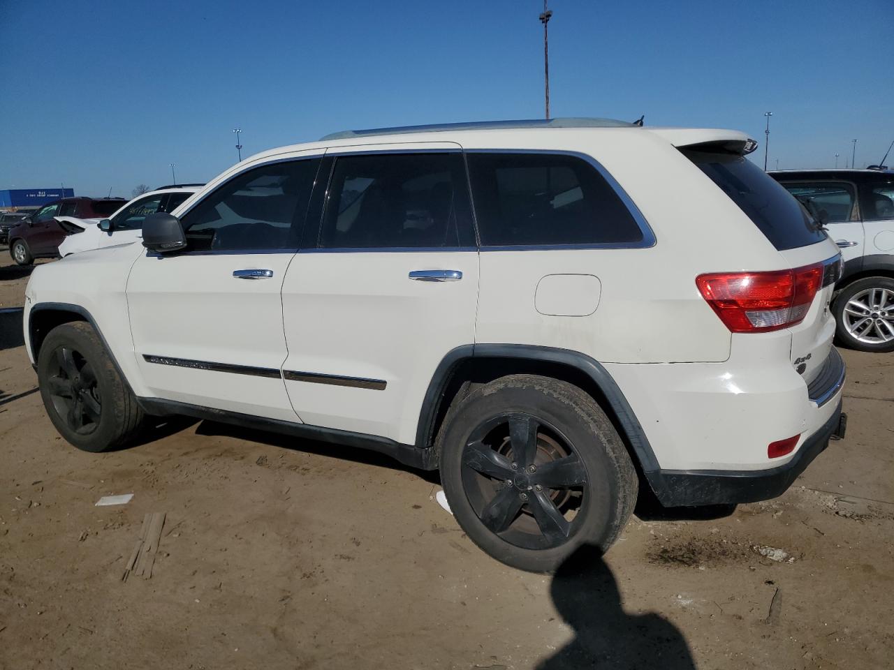 2011 Jeep Grand Cherokee - Image 2