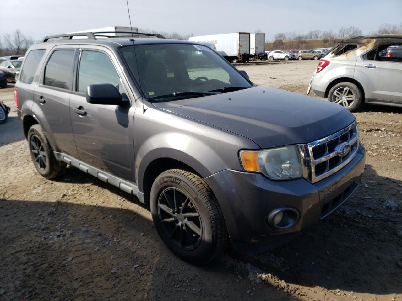 2011 Ford Escape - Image 4