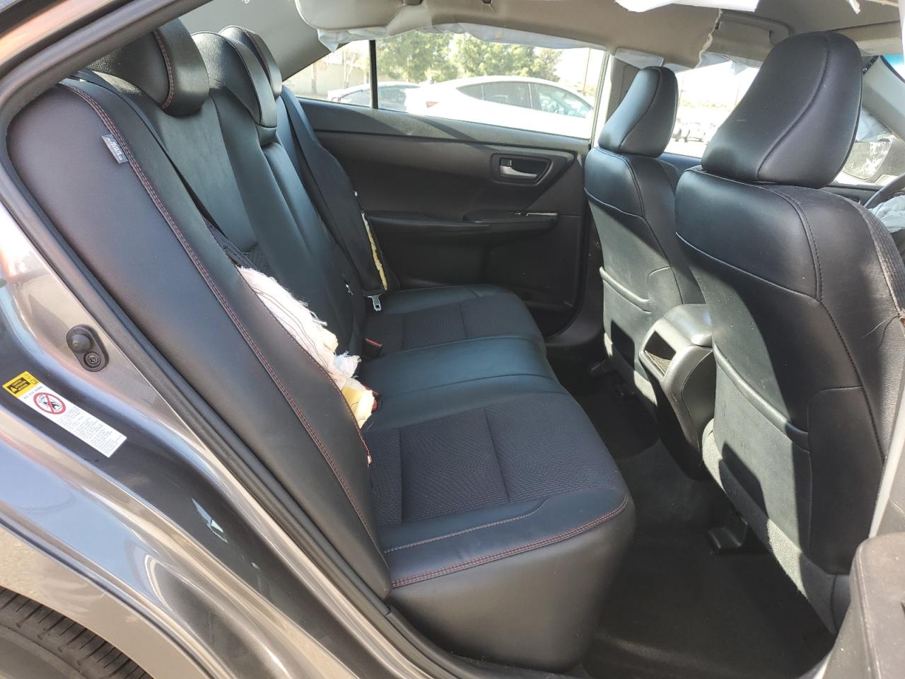 2017 Toyota Camry - Image 11