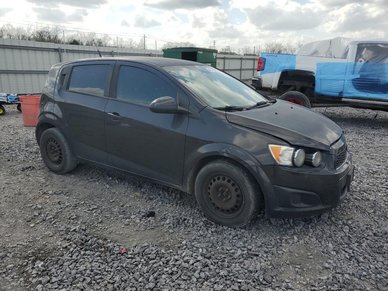 2014 Chevrolet Sonic - Image 4