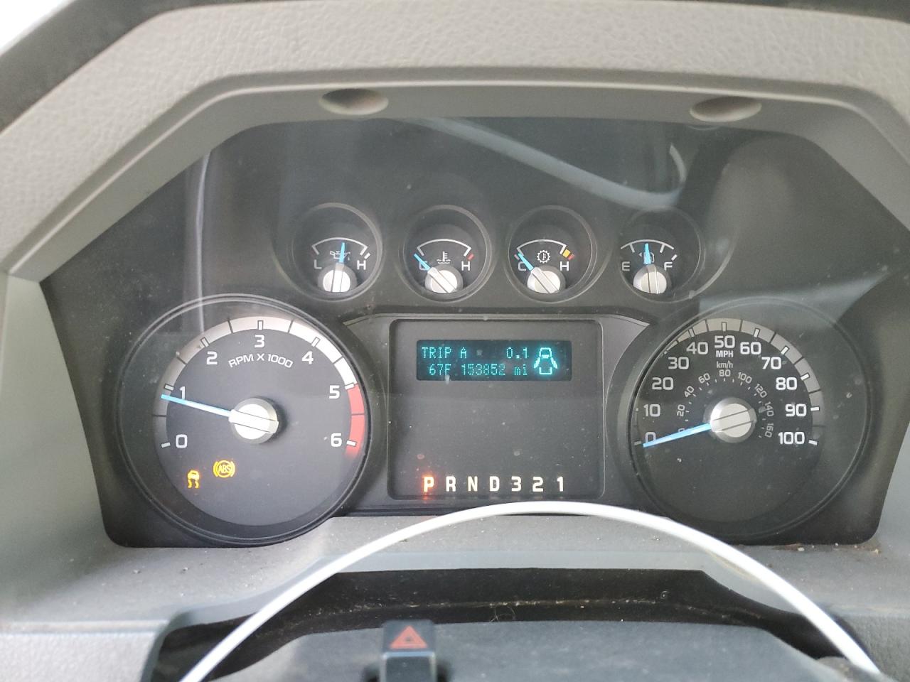 2012 Ford F450 - Image 9