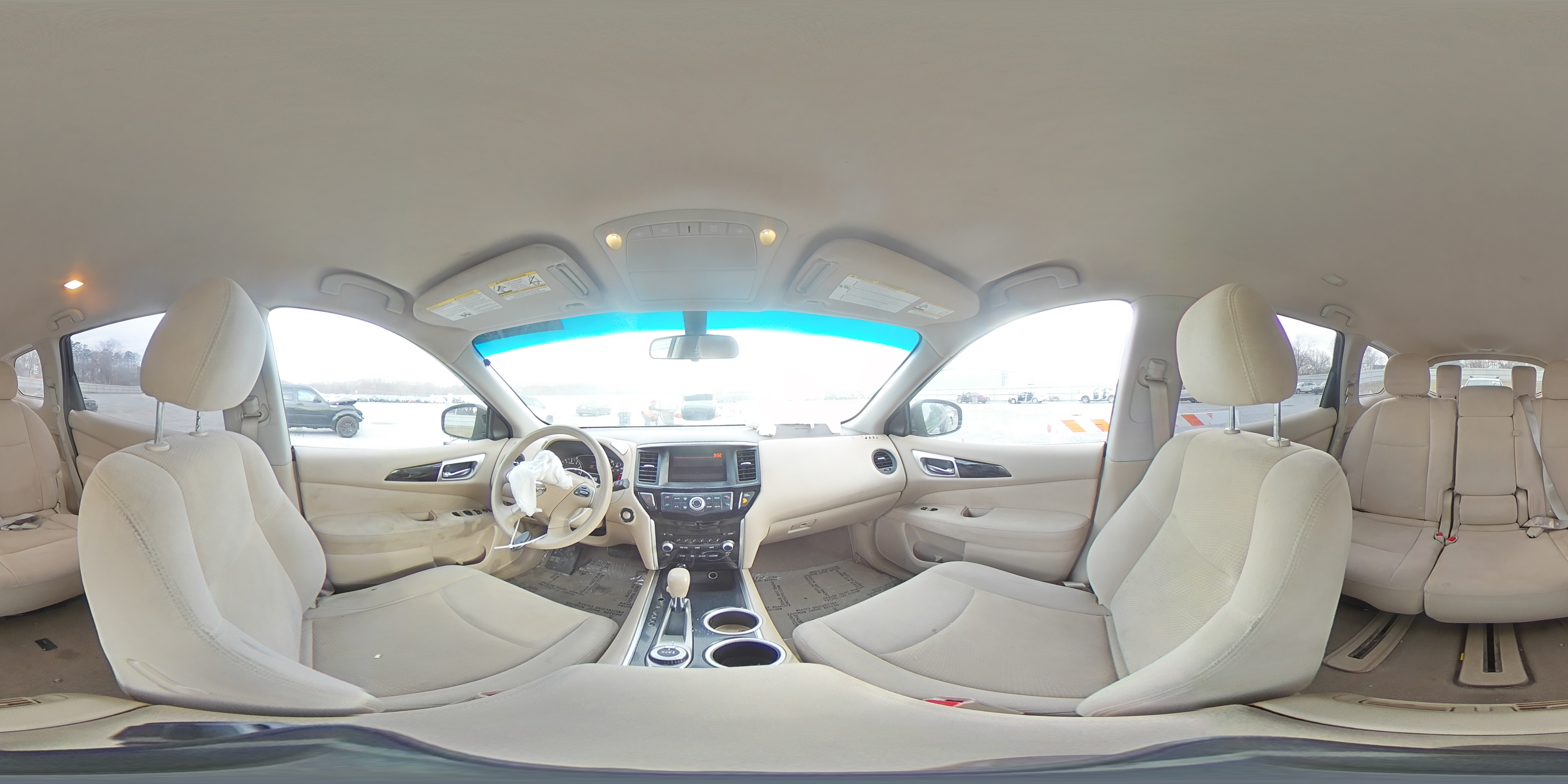 2014 Nissan Pathfinder - Image 14