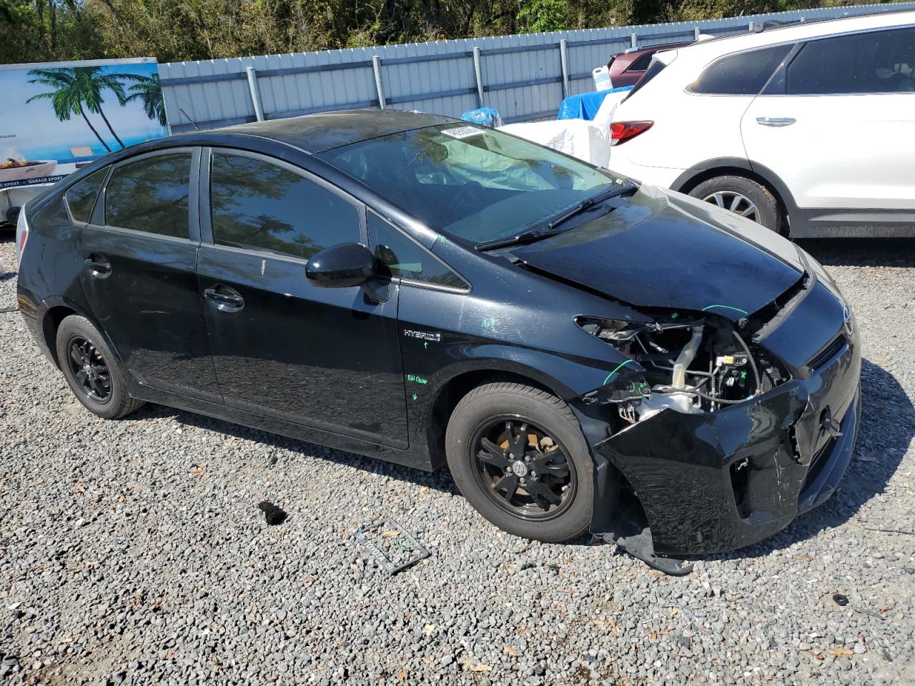 2013 Toyota Prius - Image 4