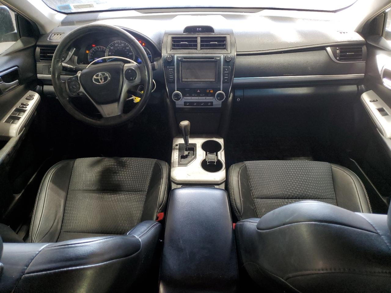 2013 Toyota Camry - Image 8