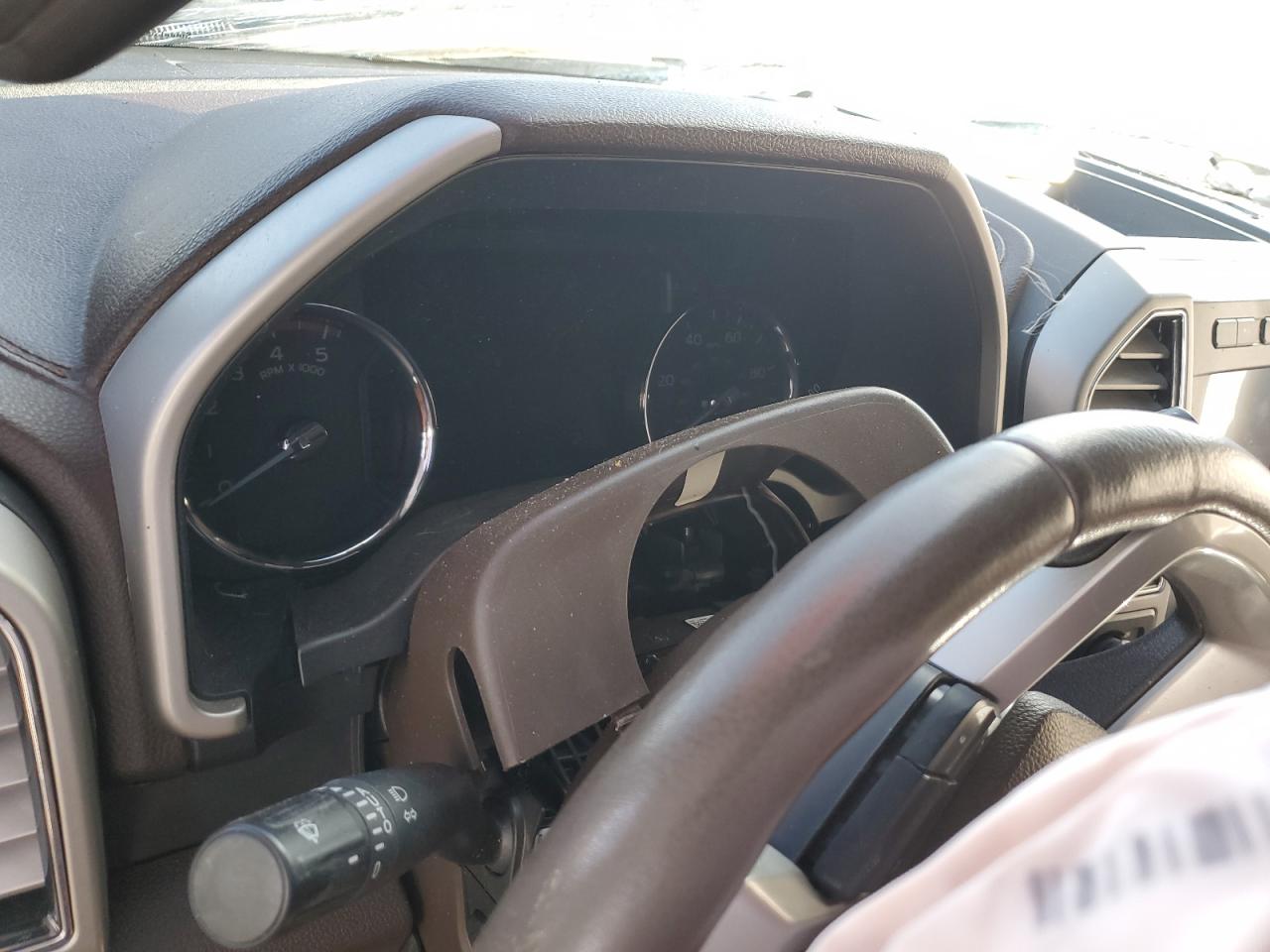 2020 Ford F350 - Image 9
