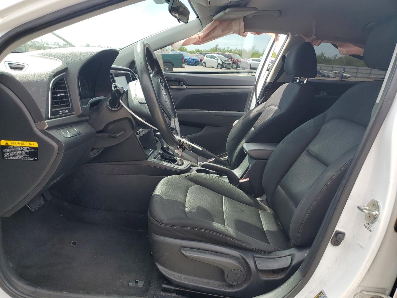 2018 Hyundai Elantra - Image 7