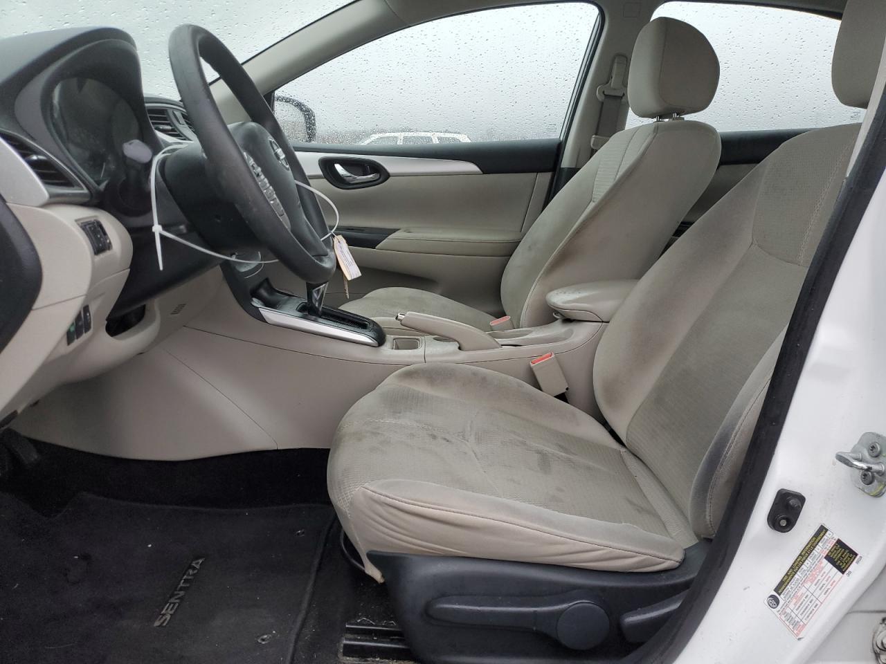 2016 Nissan Sentra - Image 7