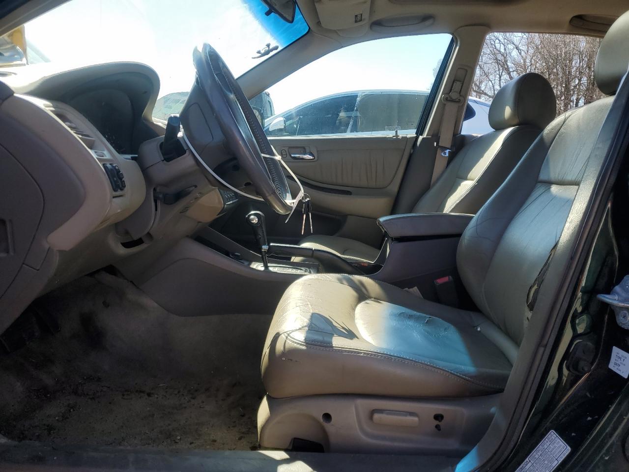 1998 Honda Accord Ex VIN: 1HGCG5657WA087828 Lot: 58505835