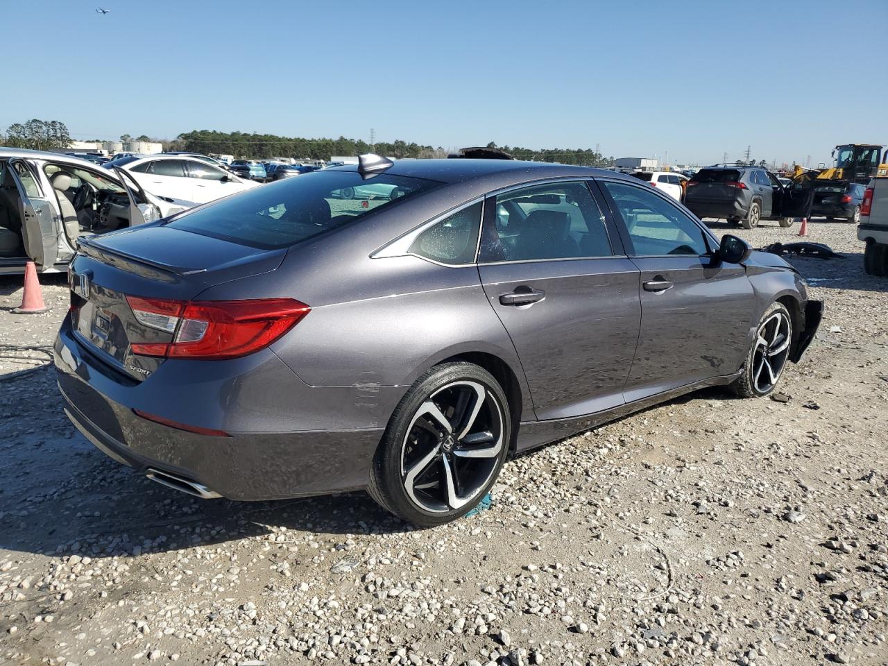 1HGCV1F34KA008042 HONDA ACCORD 2019