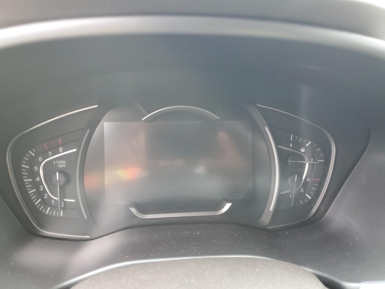 2020 Hyundai Santa Fe - Image 9