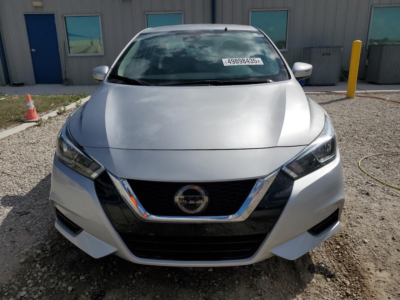 3N1CN8EV9ML879978 NISSAN VERSA 2021