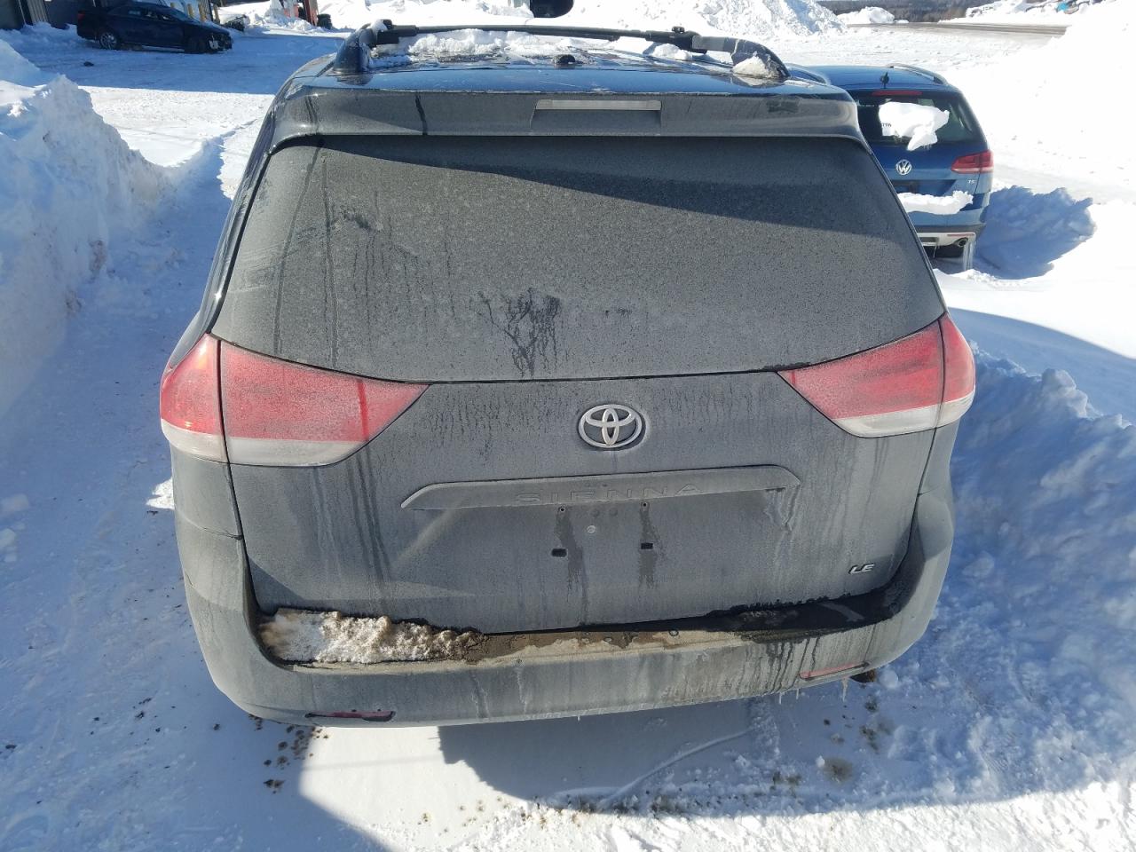 2014 Toyota Sienna - Image 6
