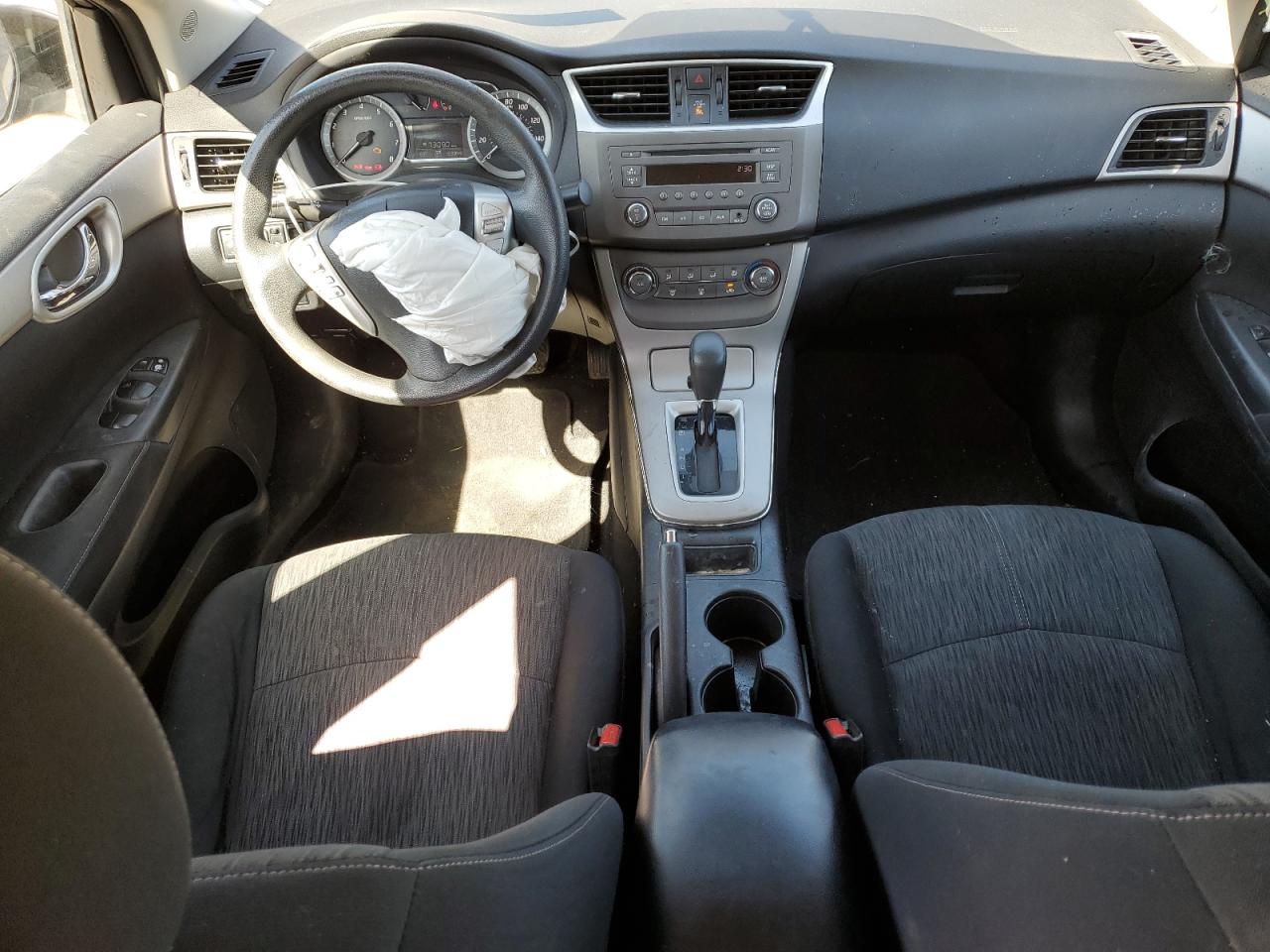 2014 Nissan Sentra - Image 8