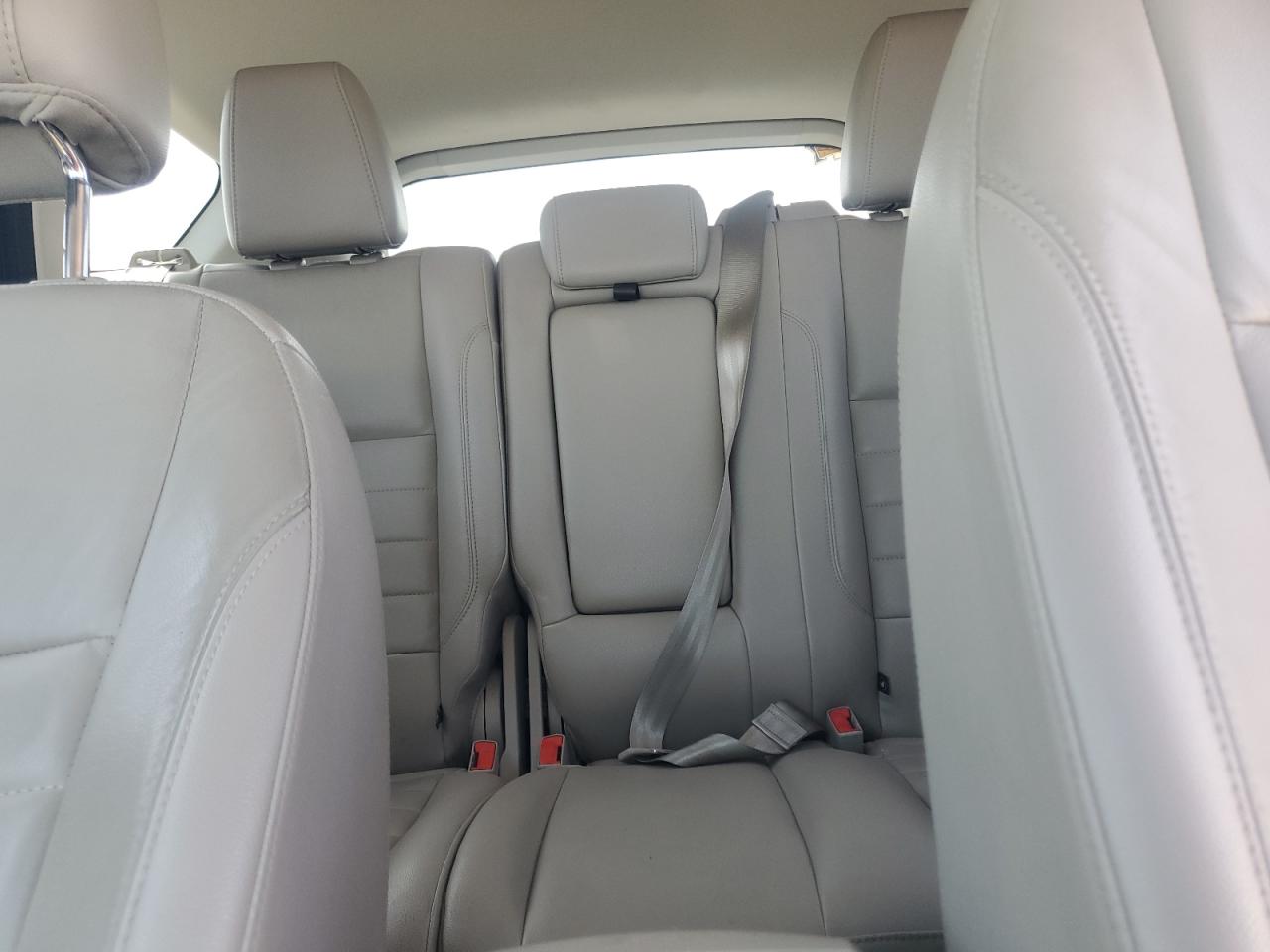 2015 Ford Escape - Image 10