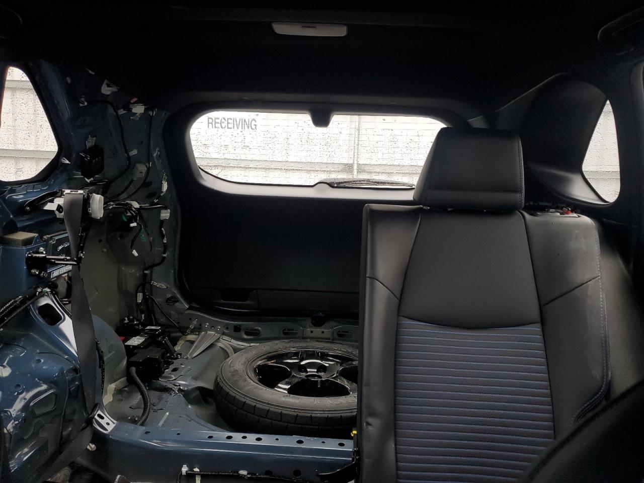 2023 Toyota RAV 4 - Image 10
