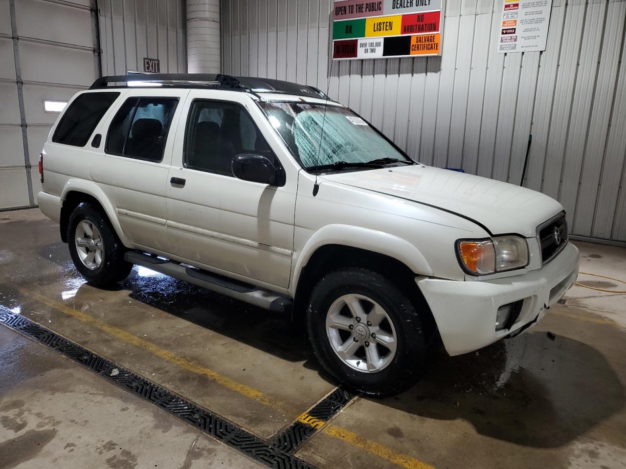 2003 Nissan Pathfinder - Image 4