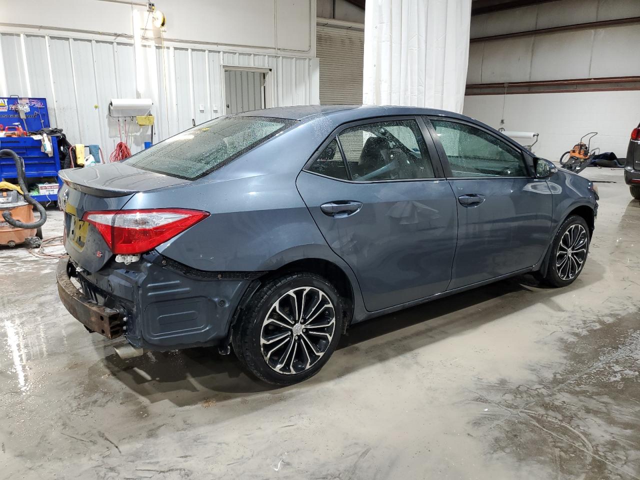 2015 Toyota Corolla - Image 3