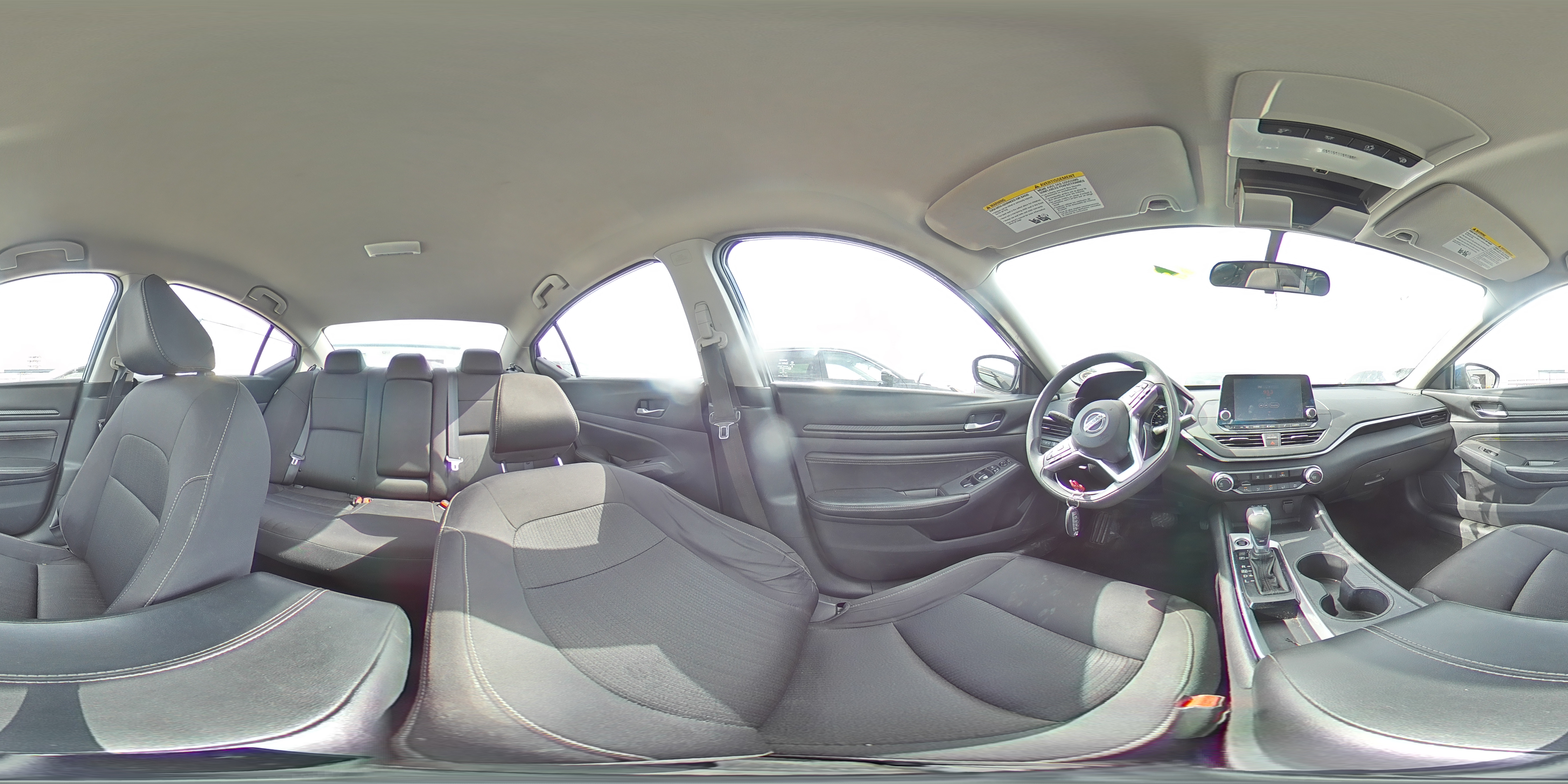 2020 Nissan Altima - Image 15