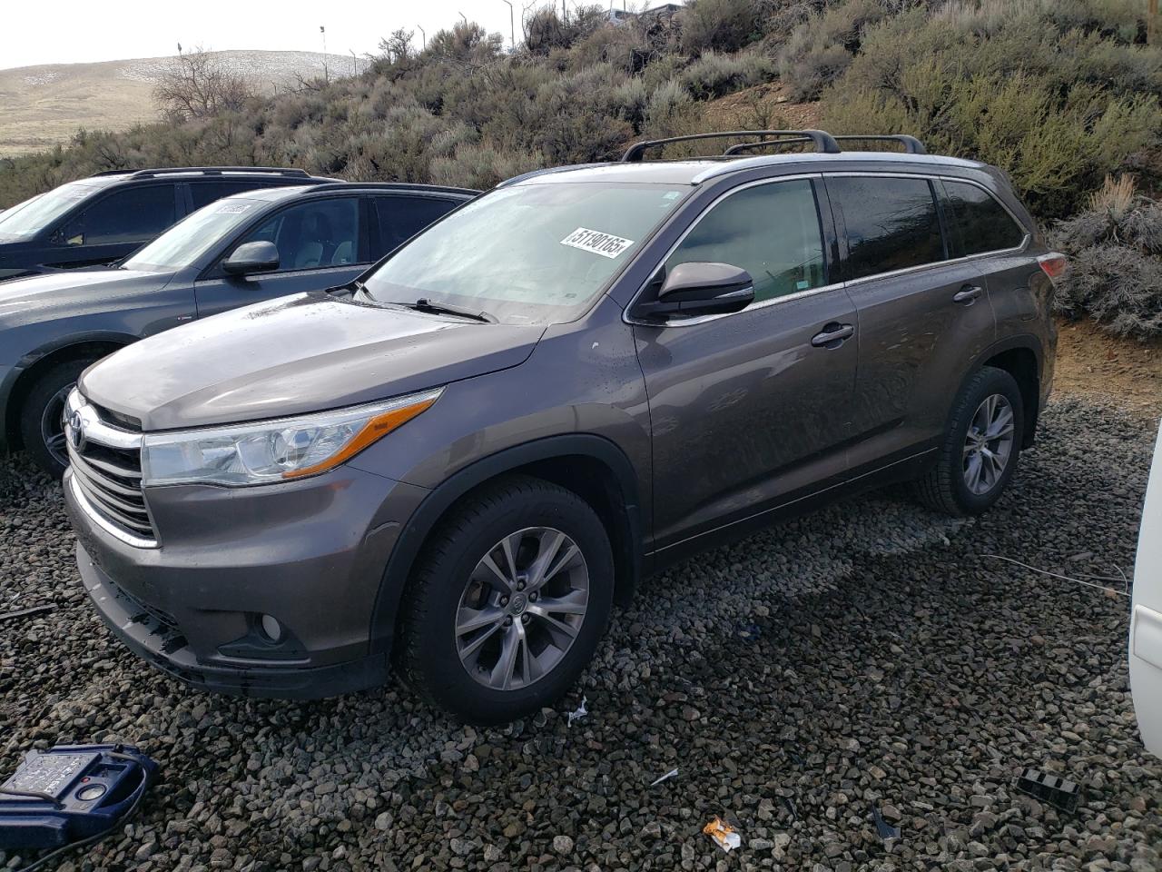 2015 Toyota Highlander Xle for Sale in Reno, NV - Minor Dent/Scratches