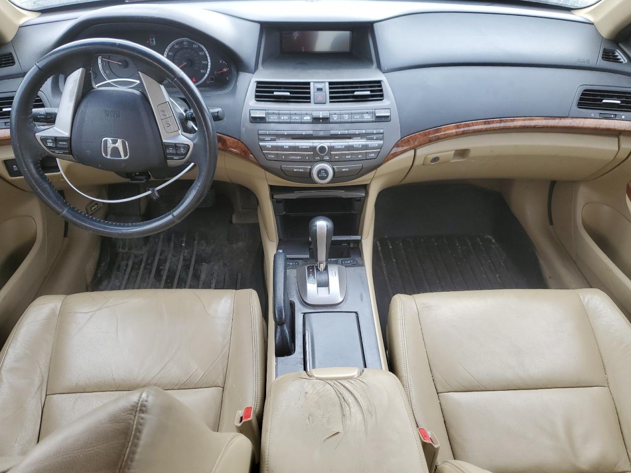2012 Honda Accord - Image 8