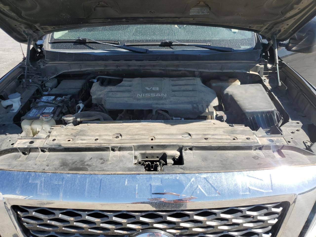 1N6AA1E54HN569313 NISSAN TITAN 2017
