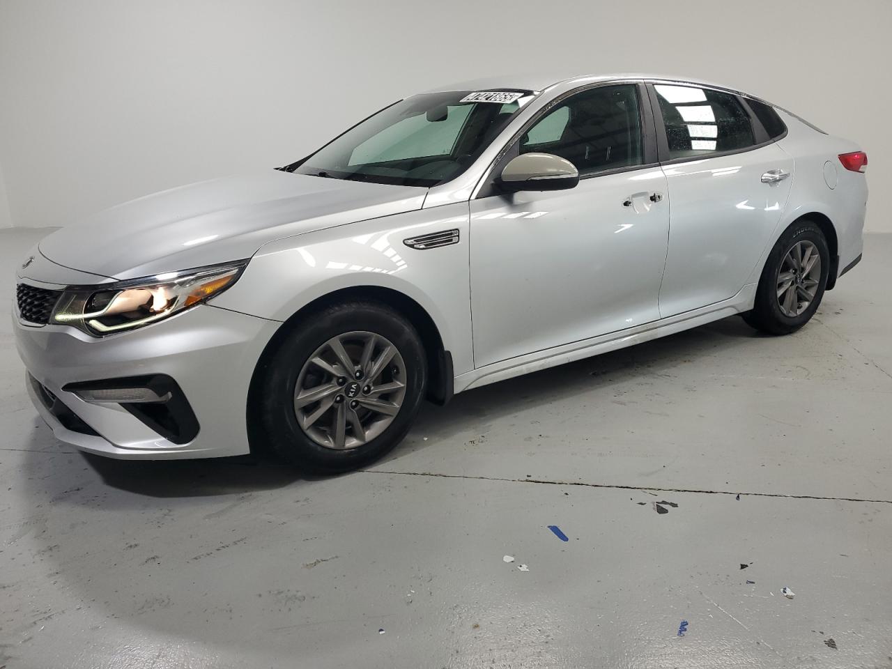 2020 Kia Optima - Image 1