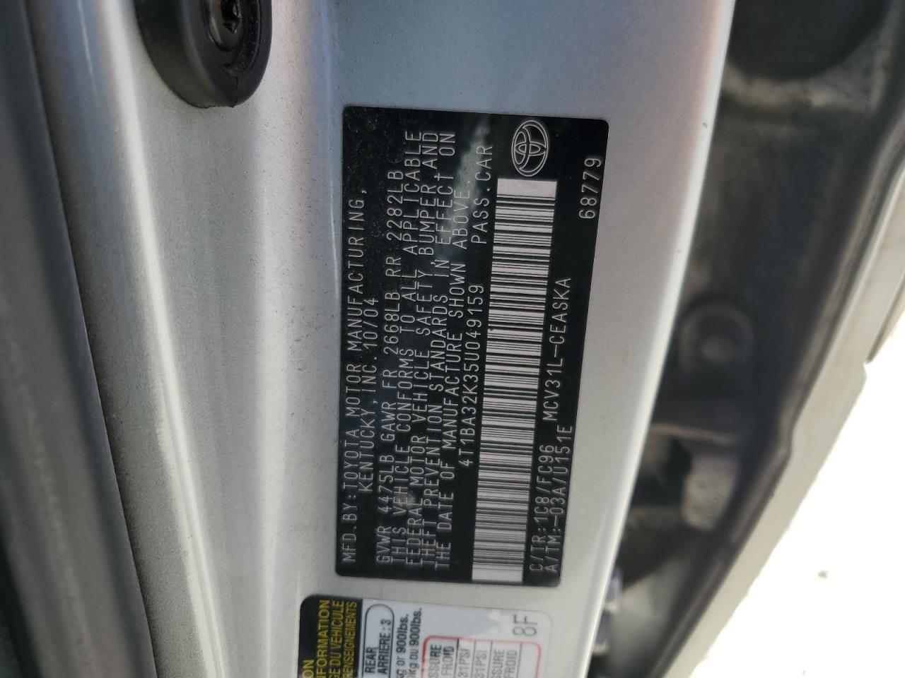 2005 Toyota Camry - Image 14