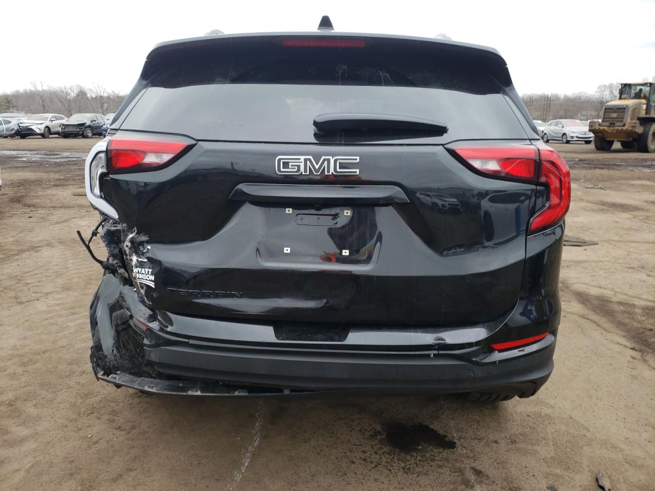 2020 GMC Terrain - Image 6