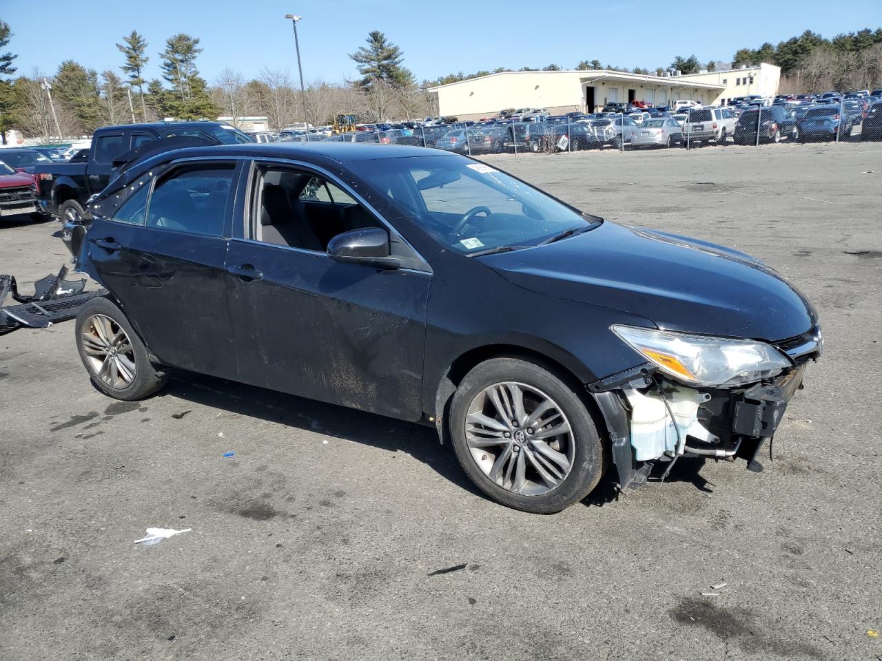 2017 Toyota Camry - Image 4