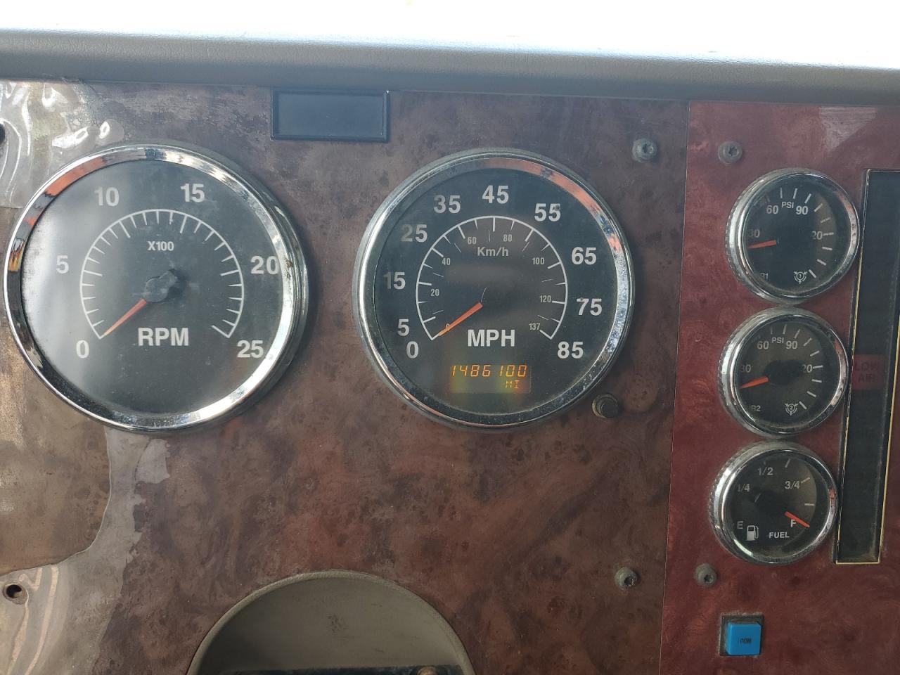 2004 International 9400I Semi Truck VIN: 3HSCNAPR84N088129 Lot: 47453015