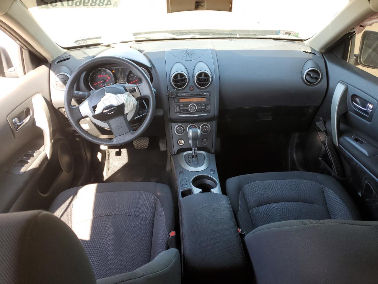 2012 Nissan Rogue - Image 8